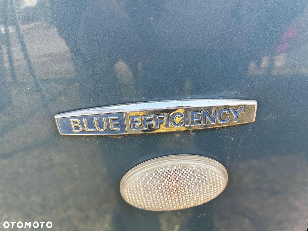 Mercedes-Benz Vito - 18