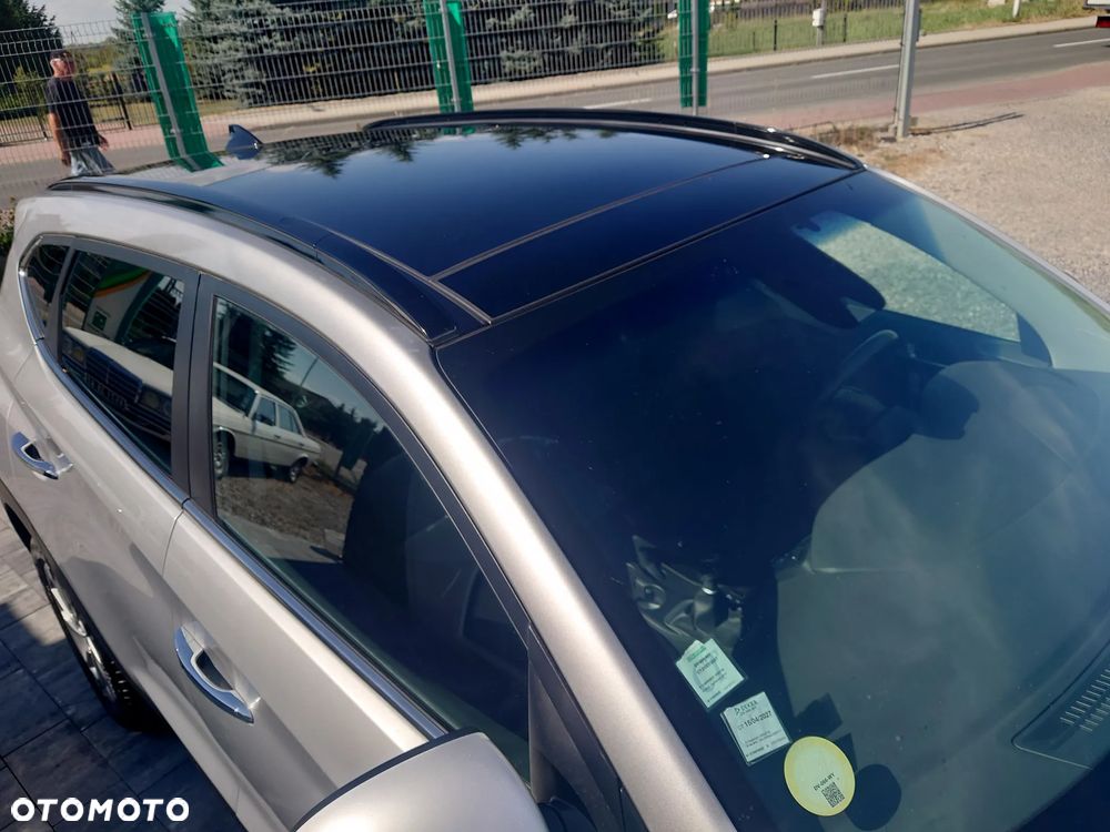 Hyundai Tucson 1.7 CRDI BlueDrive Style 2WD - 8