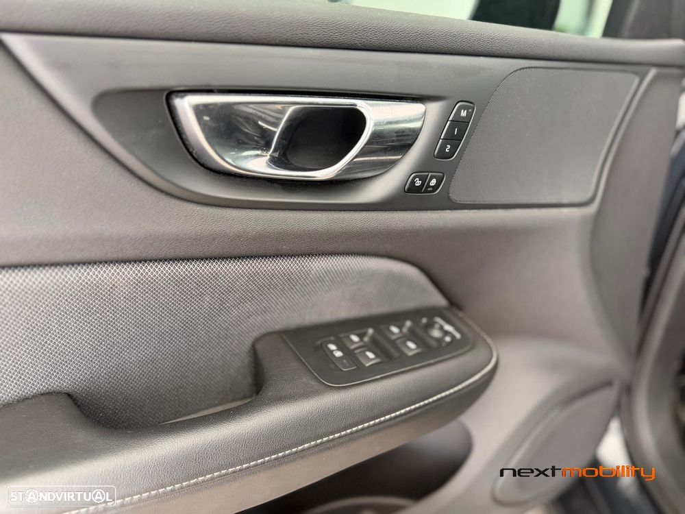 Volvo V60 2.0 T8 AWD TE Polestar Engine - 26