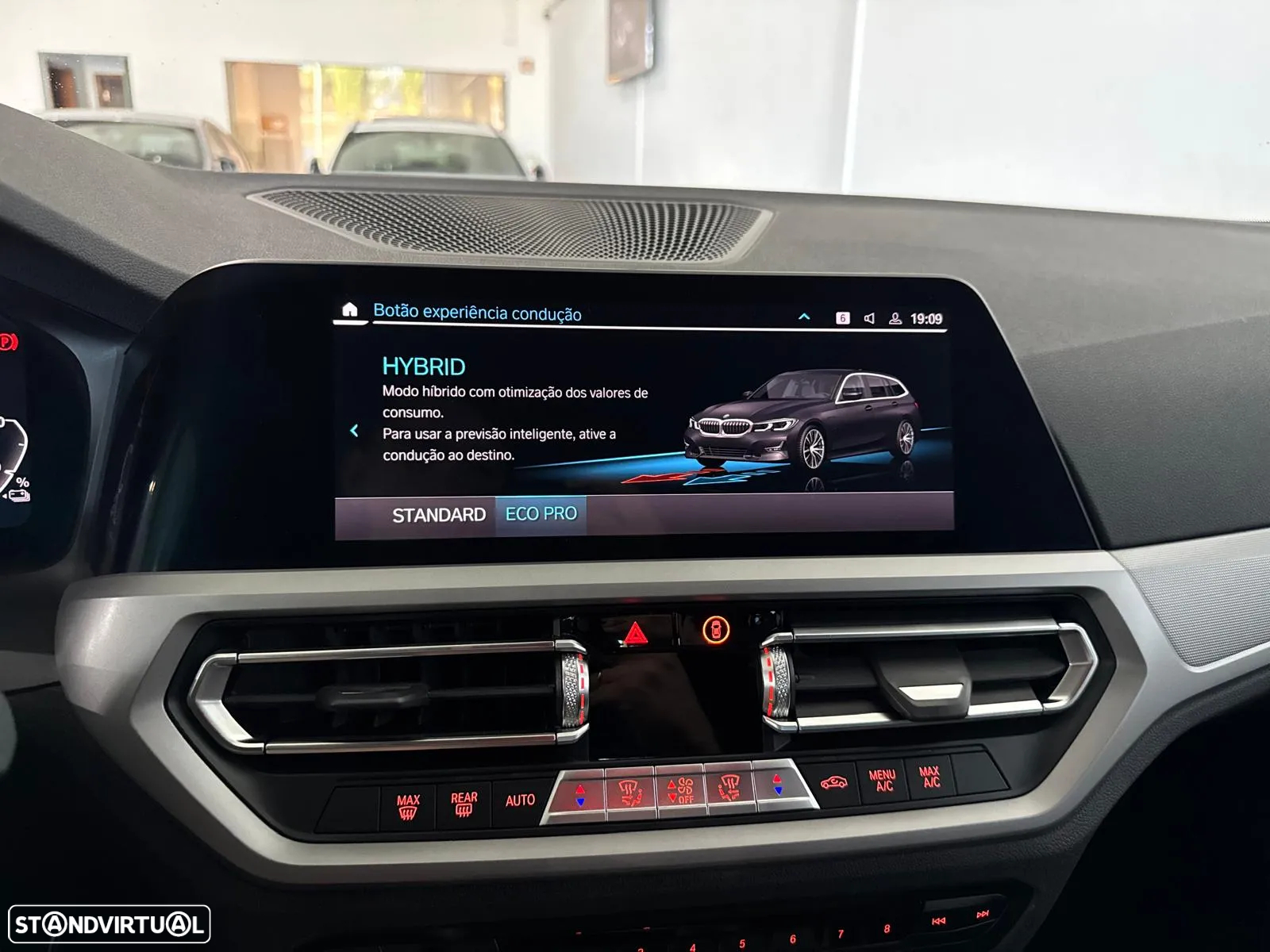 BMW 330 e Touring Pack M Auto - 36