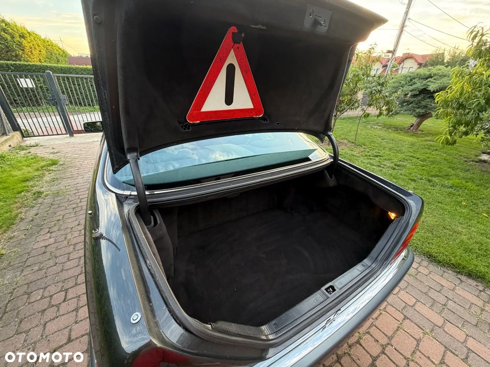 Mercedes-Benz CL - 25
