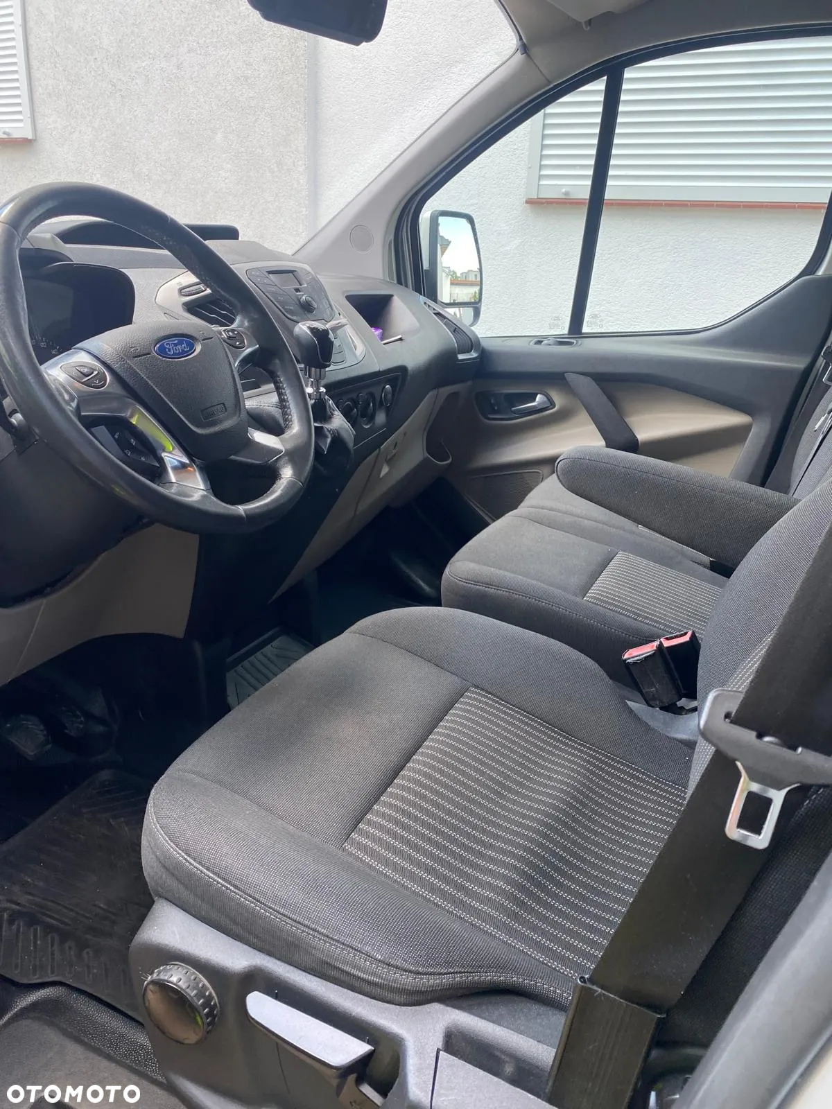 Ford TRANSIT CUSTOM - 5