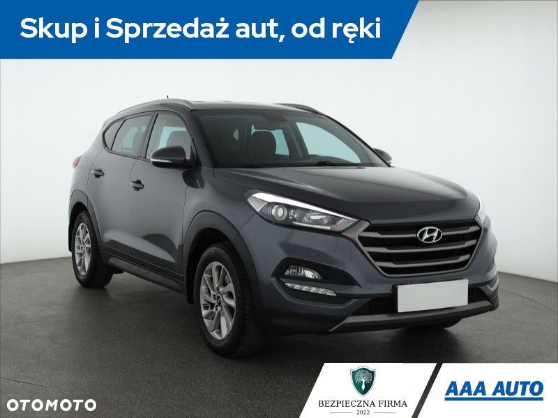 Hyundai Tucson - 2