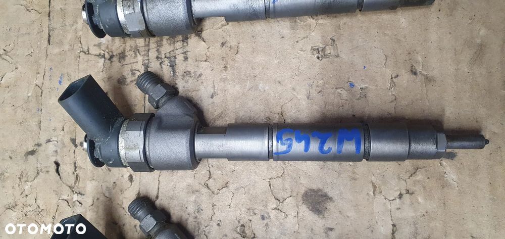 Wtrysk wtryskiwacz wtryskiwacze wtryski paliwa Mercedes B-Klasa W245 2.0 CDI A6400700787 - 3