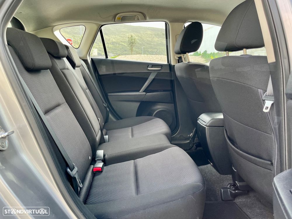 Mazda 3 Hatchback MZ-CD 2.2 Sport - 28