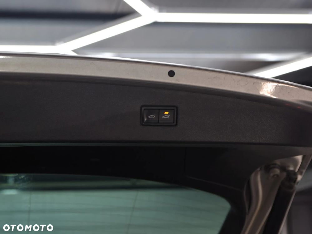 Volkswagen Tiguan 1.5 TSI ACT DSG OPF Comfortline - 9