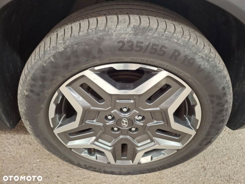 Hyundai Santa Fe 1.6 Plugin-Hybrid 4WD SEVEN Signature - 12