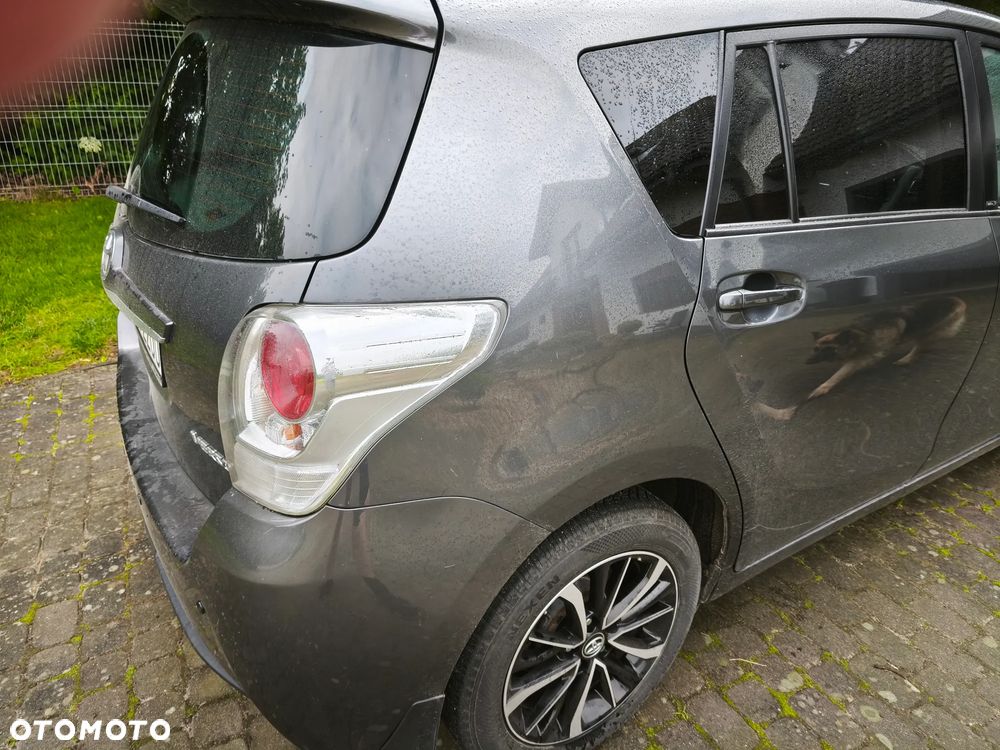 Toyota Verso 1.8 5-Sitzer Edition S+ - 4
