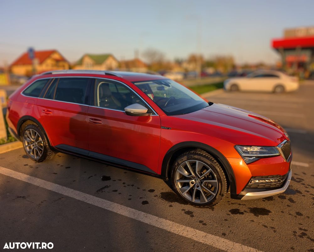 Skoda Superb 2.0 TDI 4X4 DSG Scout - 3