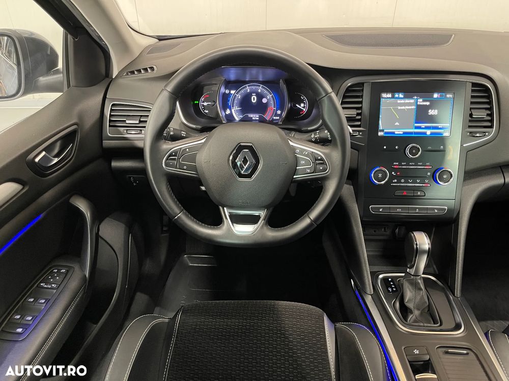 Renault Megane TCe EDC Intens - 6