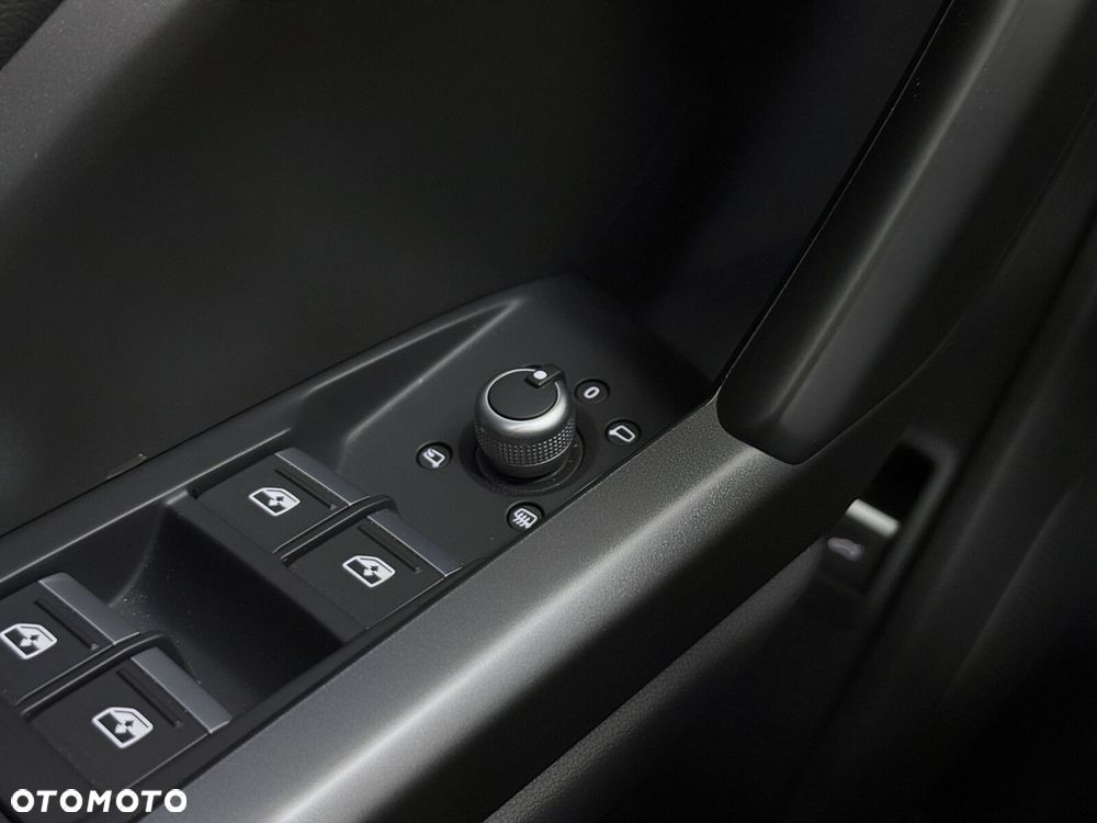 Audi Q3 - 23