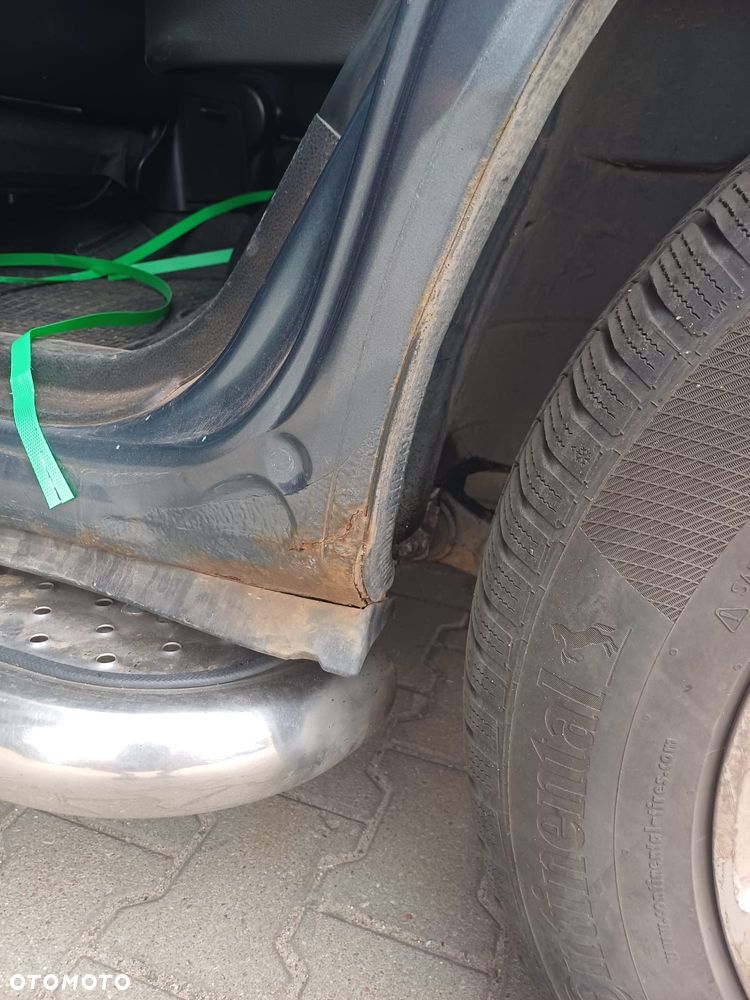 Suzuki Grand Vitara 1.9 DDiS - 13