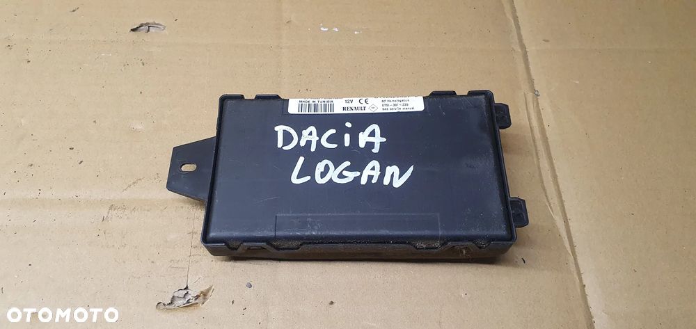 Moduł sterownik BSI Dacia Logan 8200296328B - 3