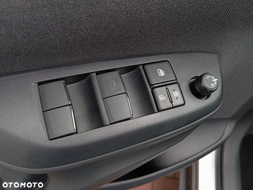 Toyota Yaris Cross Hybrid 1.5 Comfort - 16