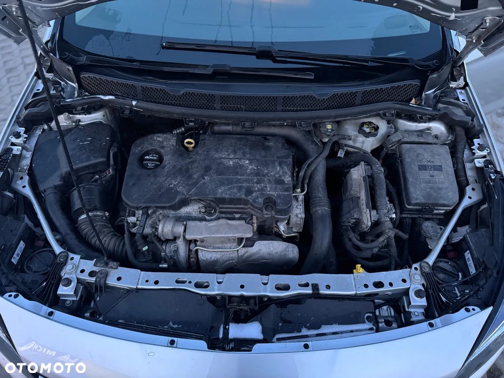 Opel Astra 1.4 Turbo Edition - 14