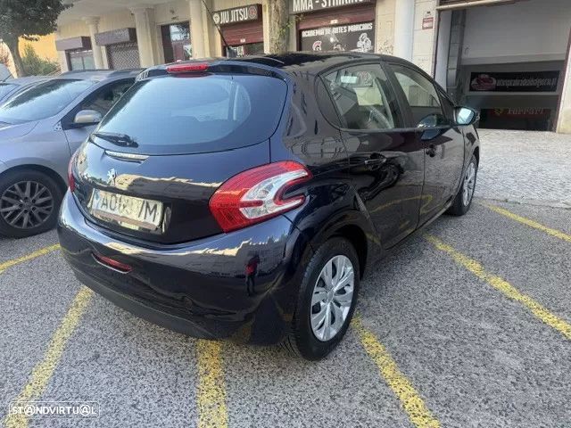Peugeot 208 1.2 PureTech Access - 18
