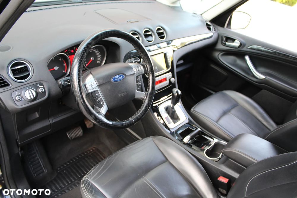 Ford Galaxy 2.0 TDCi DPF Ghia - 8