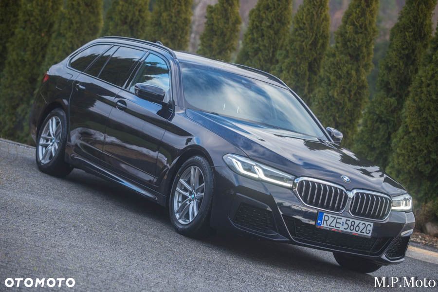 BMW Seria 5 520d M Sport Edition - 6