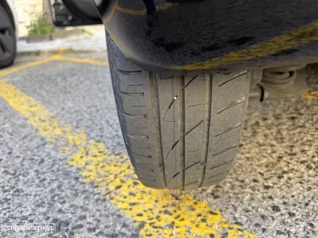 Peugeot 107 1.0 Access - 25