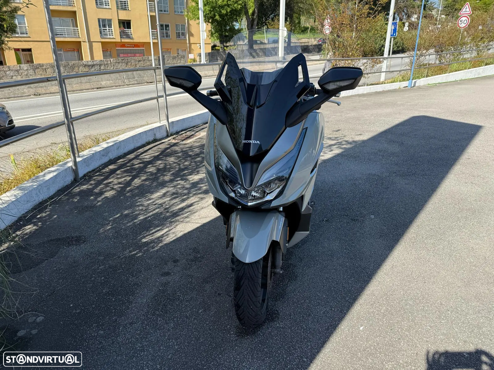 Honda Forza Bluetooth  ABS - 9