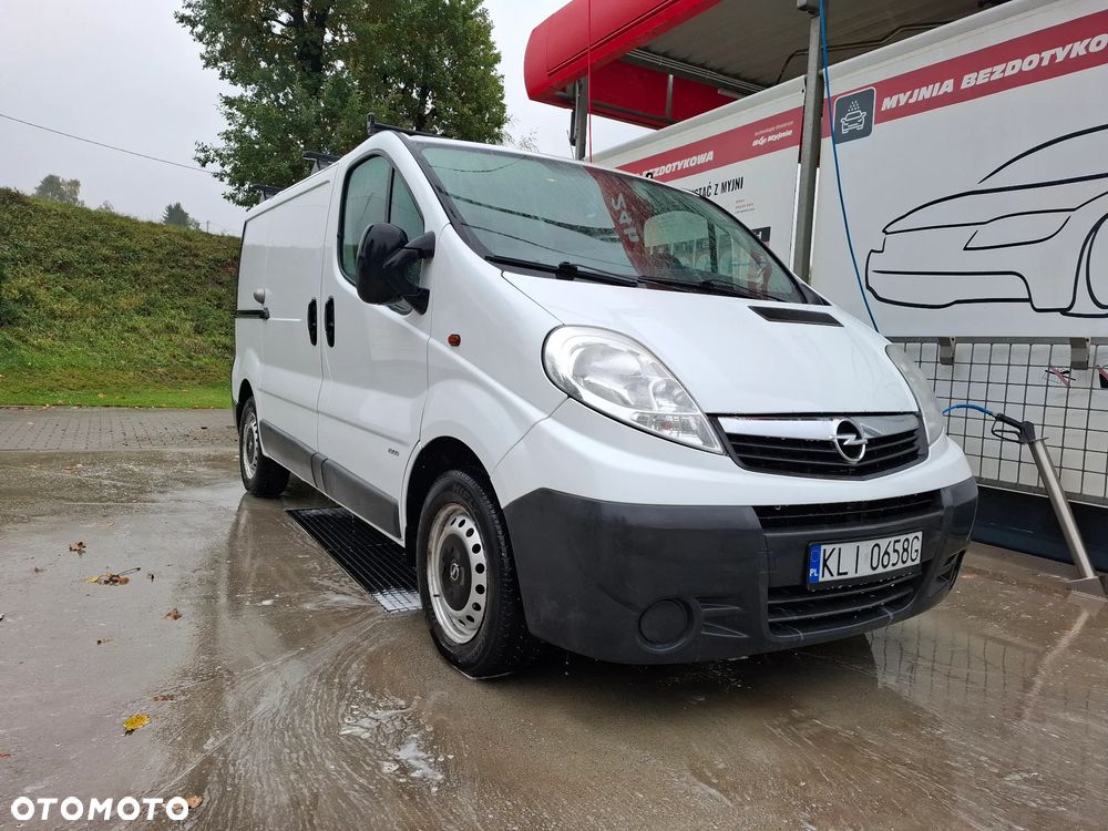 Opel Vivaro - 2
