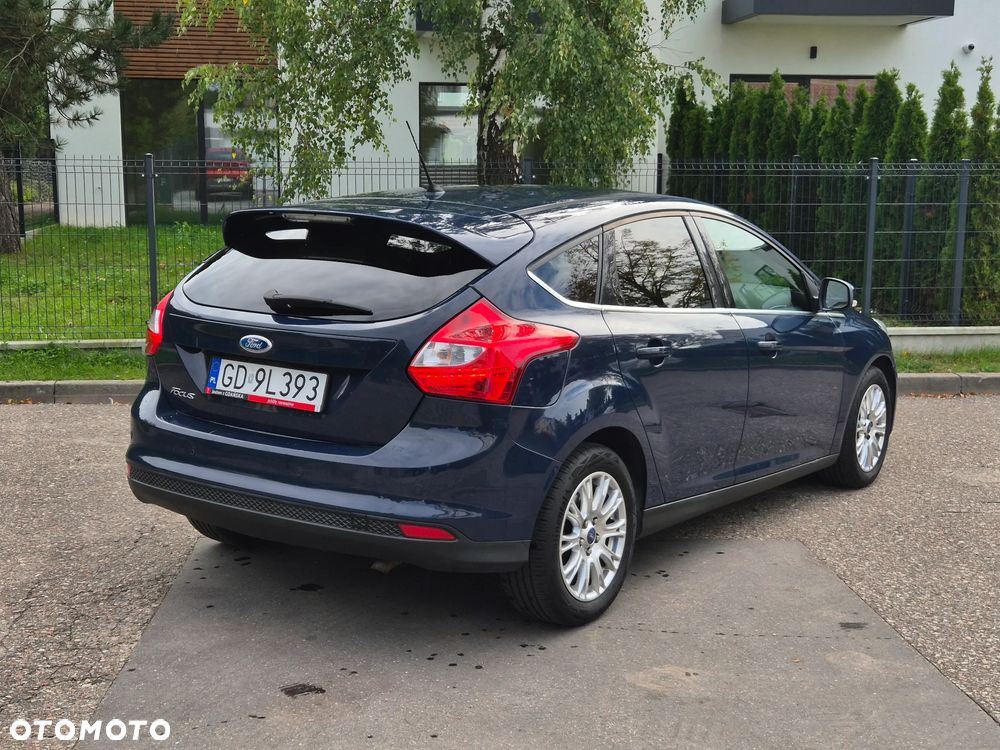 Ford Focus 1.6 SYNC Edition PowerShift - 5