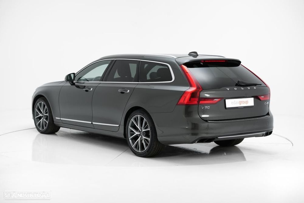 Volvo V90 - 4