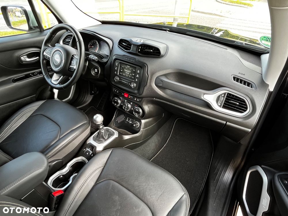 Jeep Renegade 1.4 MultiAir Night Eagle - 21