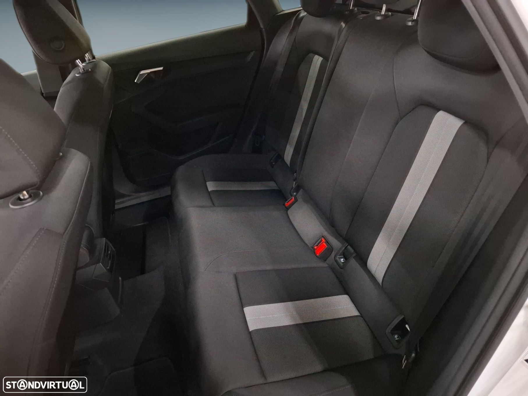 Audi A3 Sportback 30 TFSI Advanced S tronic - 14