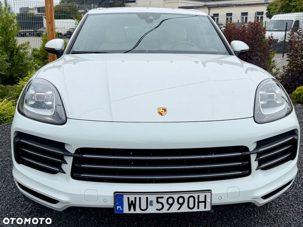 Porsche Cayenne Standard - 2