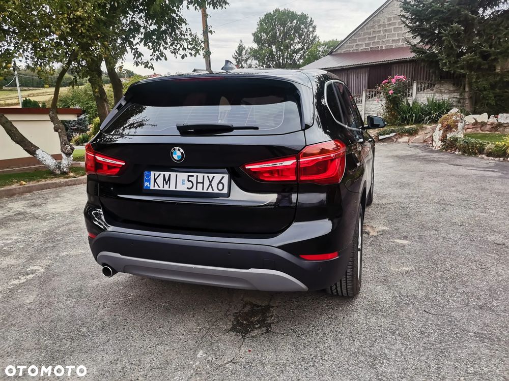 BMW X1 sDrive18d - 6
