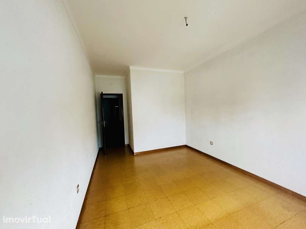 Apartamento tipologia T3 - Grande imagem: 4/18