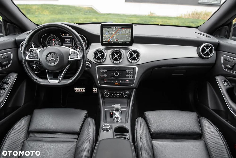 Mercedes-Benz CLA AMG 45 4-Matic - 16