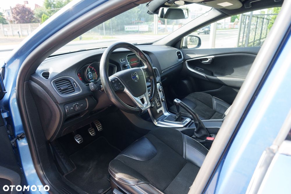 Volvo V40 D2 RDesign - 8