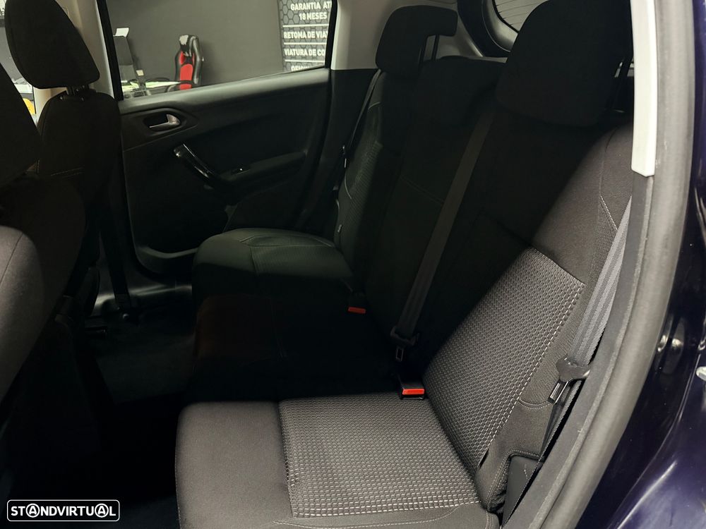 Peugeot 208 1.6 BlueHDi Allure - 20