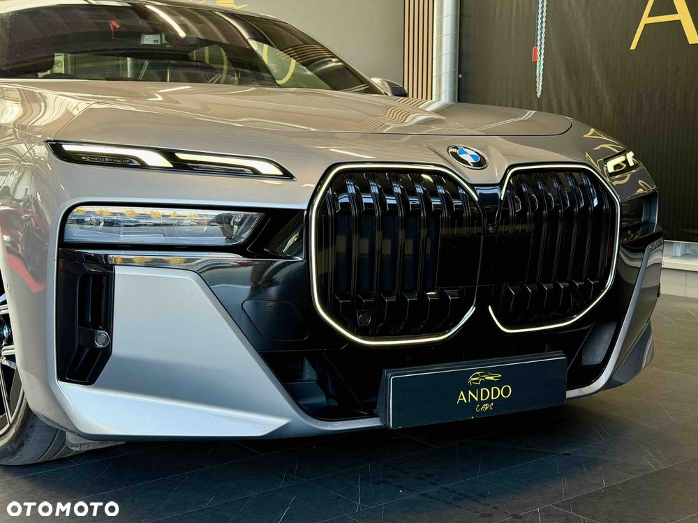 BMW Seria 7 740d xDrive mHEV M Sport sport - 33