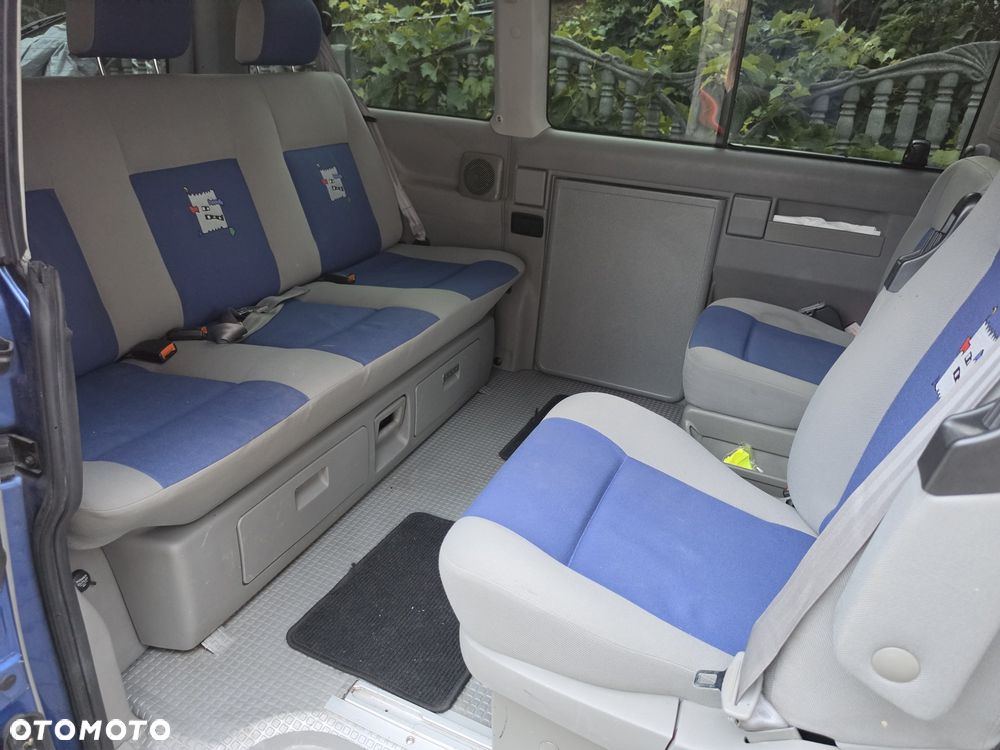 Volkswagen Multivan - 6