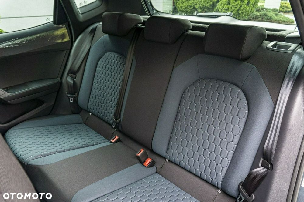 Seat Arona - 23