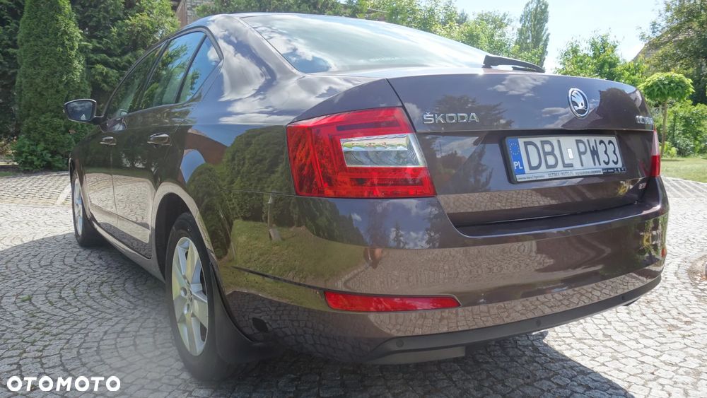 Skoda Octavia 1.4 TSI Ambition - 11