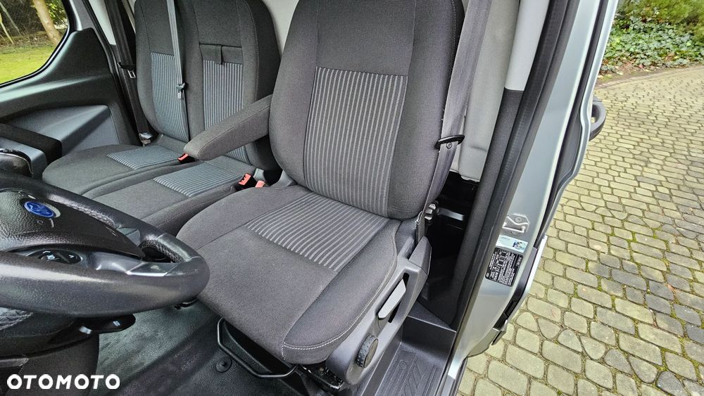 Ford Custom 2,2TDCI 155KM - 14