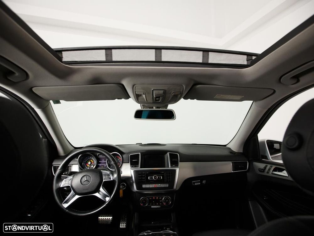 Mercedes-Benz ML 250 - 13