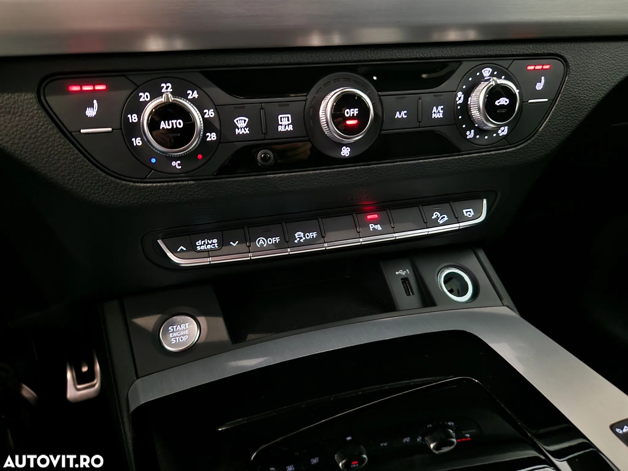 Audi Q5 40 TDI quattro S tronic S line - 27