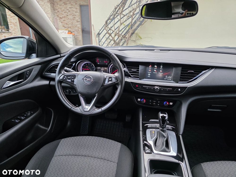 Opel Insignia 1.5 T GPF Enjoy S&S - 16