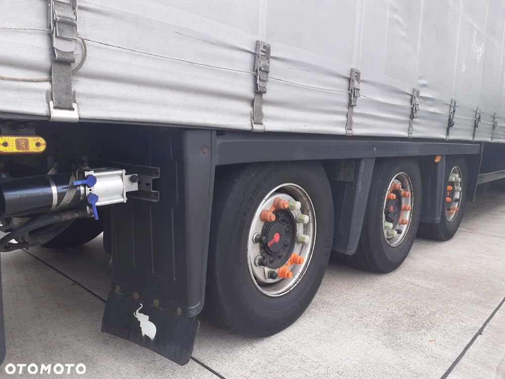 Schmitz Cargobull Mega S01 - 1
