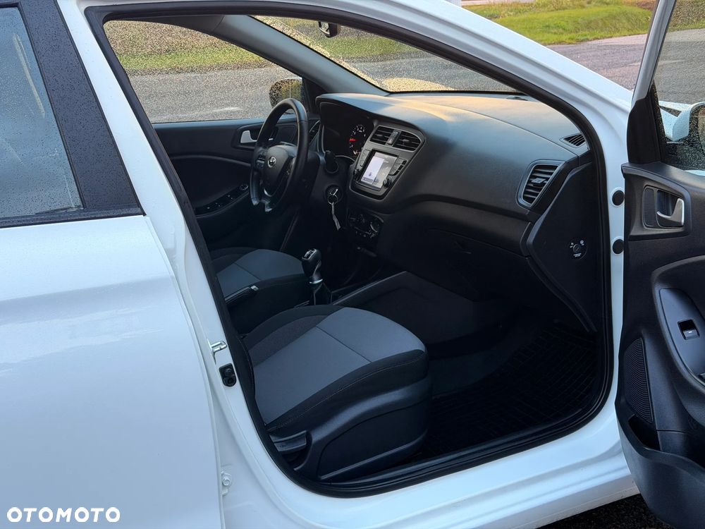 Hyundai i20 blue 1.0 T-GDI Passion Plus - 31