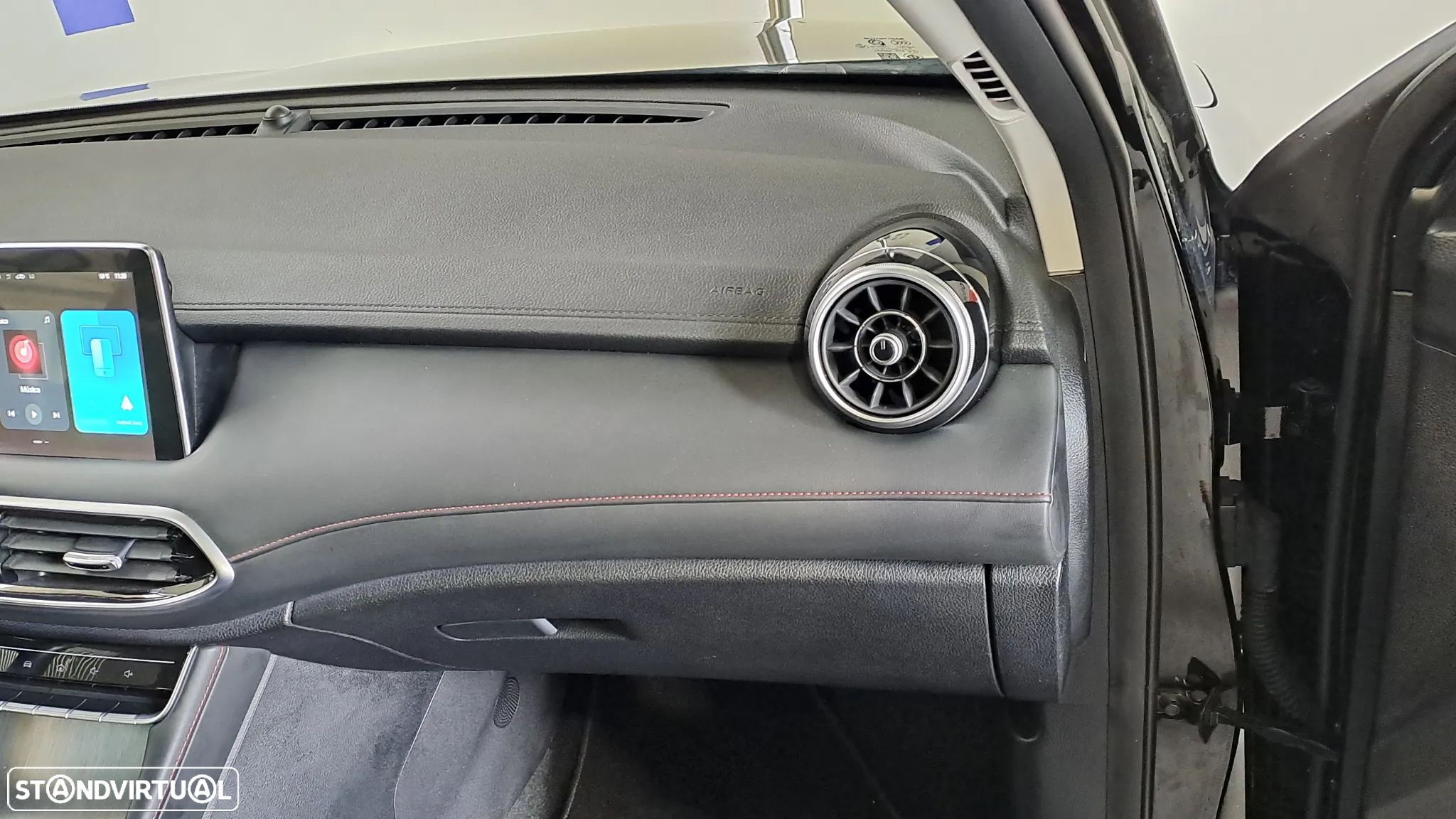 MG EHS 1.5 T-GDI Plug-in Hybrid Luxury - 24