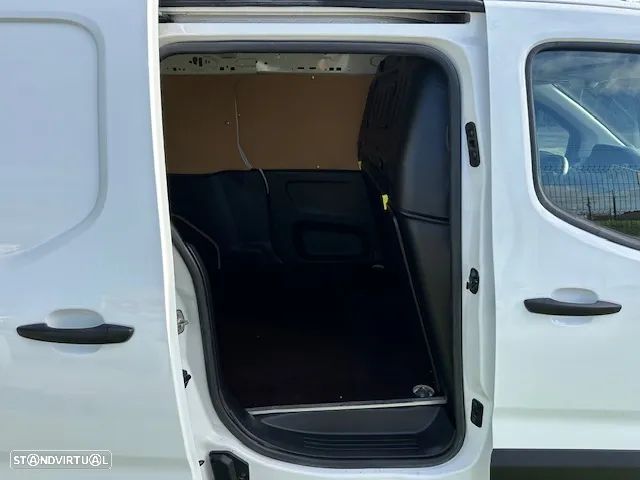Peugeot PARTNER LONGA 3 LUGARES - 8