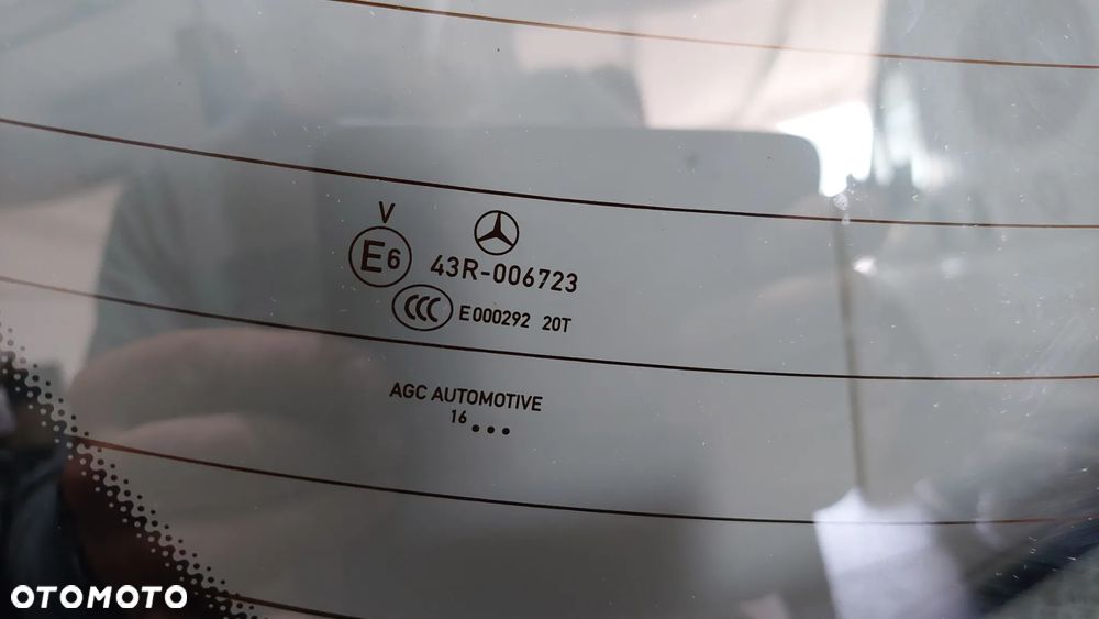 SZYBA KAROSERYJNA TYLNA MERCEDES-BENZ C-KLASA W205 R2016 COUPE - 2