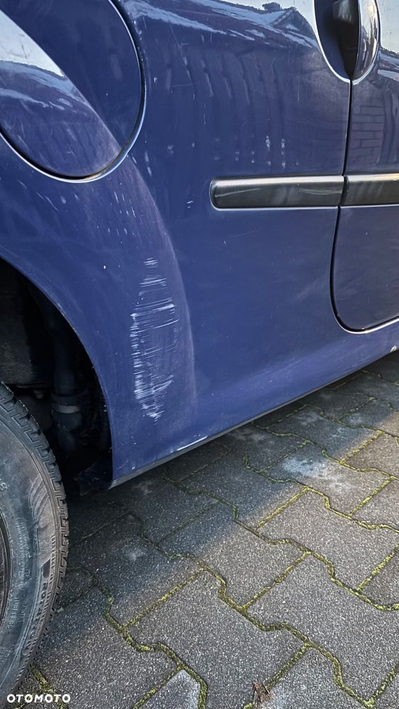 Renault Twingo 1.2 Authentique - 5