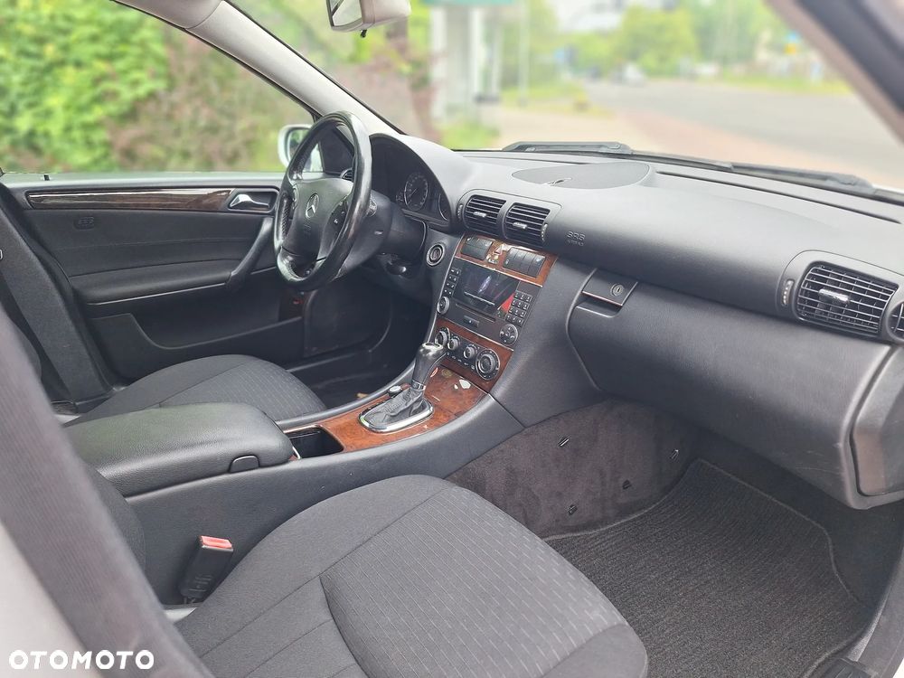 Mercedes-Benz Klasa C 180 Kompressor Automatik Elegance - 14